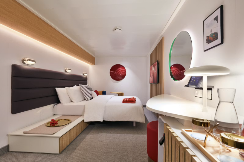 Insider stateroom aboard Resilient Lady